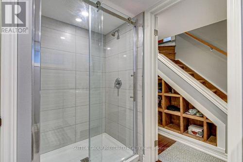 33 Duchess Avenue, London, ON - Indoor Photo Showing Bathroom