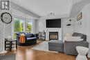 980 Dilworth Drive Unit# 101, Kelowna, BC  - Indoor Photo Showing Living Room With Fireplace 