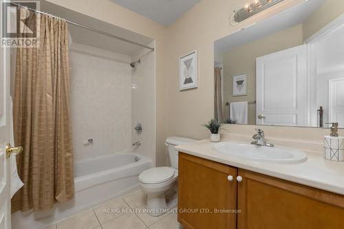 27 - 2165 Stavebank Road, Mississauga (Cooksville), ON - Indoor Photo Showing Bathroom