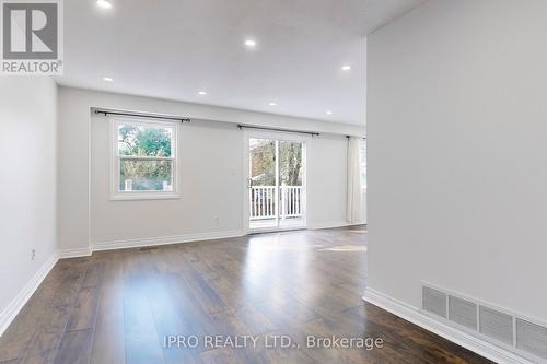 4142 Trellis Crescent, Mississauga, ON - Indoor Photo Showing Other Room