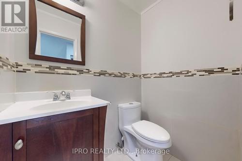 4142 Trellis Crescent, Mississauga (Erin Mills), ON - Indoor Photo Showing Bathroom