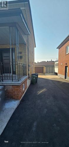 Main - 187 Epsom Downs Drive, Toronto (Downsview-Roding-Cfb), ON - Outdoor