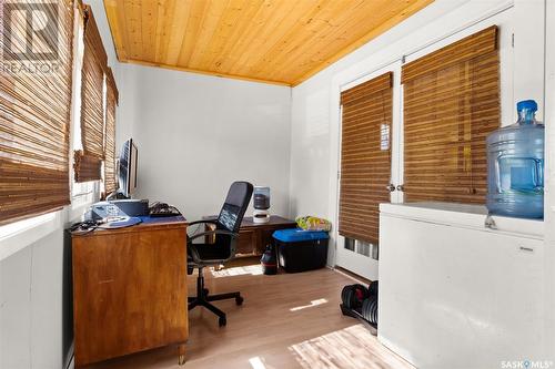 5228 7Th Avenue, Regina, SK - Indoor Photo Showing Office