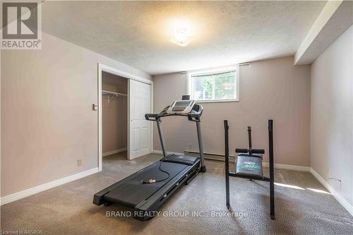 122 Cottage Ln, Georgian Bluffs, ON - Indoor Photo Showing Gym Room