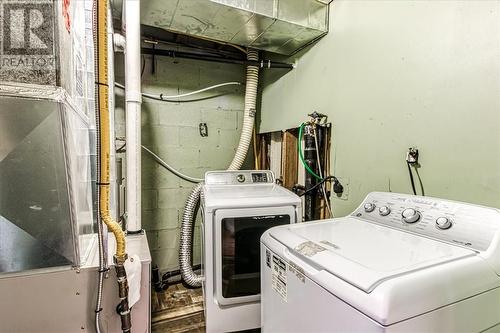 191 David Street, Chelmsford, ON - Indoor Photo Showing Laundry Room