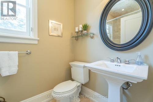 80 Cox Drive, Oakville, ON - Indoor Photo Showing Bathroom