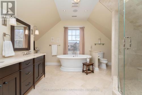 80 Cox Drive, Oakville, ON - Indoor Photo Showing Bathroom