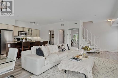 210 - 5 Richgrove Drive, Toronto (Willowridge-Martingrove-Richview), ON - Indoor Photo Showing Living Room