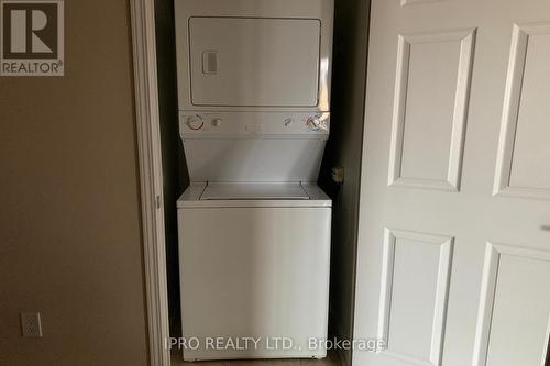 1610 - 388 Prince Of Wales Drive, Mississauga (City Centre), ON - Indoor Photo Showing Laundry Room