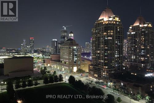 1610 - 388 Prince Of Wales Drive, Mississauga (City Centre), ON - Outdoor