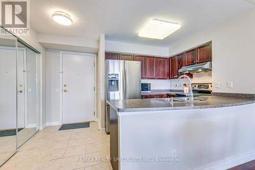 2202 - 35 Kingsbridge Garden Circle, Mississauga, ON - Indoor Photo Showing Kitchen With Double Sink