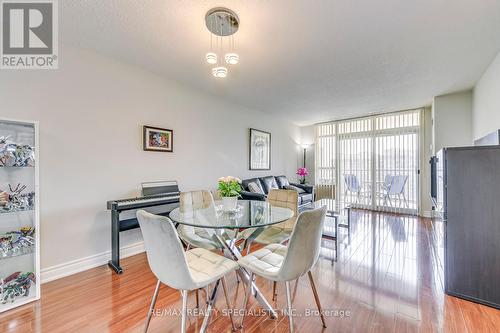 2202 - 35 Kingsbridge Garden Circle, Mississauga (Hurontario), ON - Indoor Photo Showing Dining Room