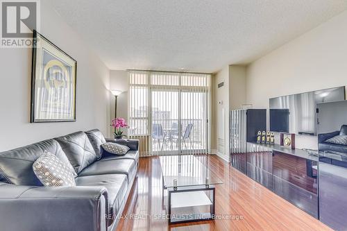 2202 - 35 Kingsbridge Garden Circle, Mississauga (Hurontario), ON - Indoor Photo Showing Living Room