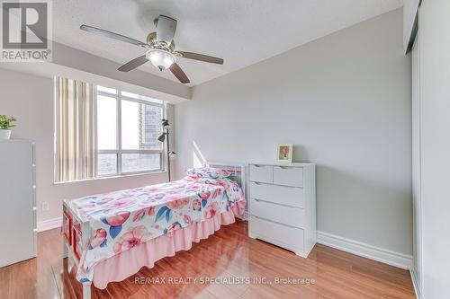 2202 - 35 Kingsbridge Garden Circle, Mississauga (Hurontario), ON - Indoor Photo Showing Bedroom