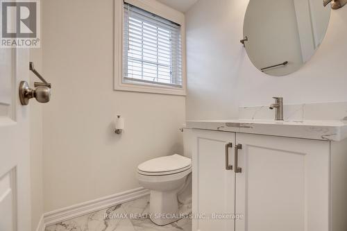 262 - 3030 Breakwater Court, Mississauga, ON - Indoor Photo Showing Bathroom