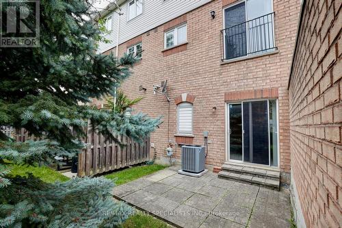 262 - 3030 Breakwater Court, Mississauga, ON - Outdoor With Exterior