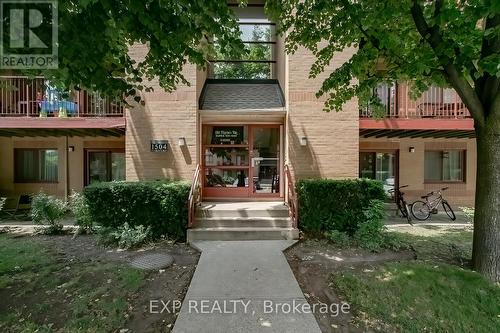 1031 - 1504 Pilgrims Way, Oakville, ON - Outdoor With Balcony