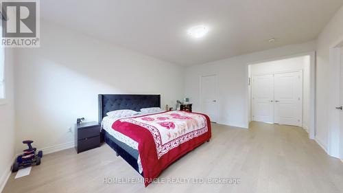 34 James Walker Avenue, Caledon, ON - Indoor Photo Showing Bedroom