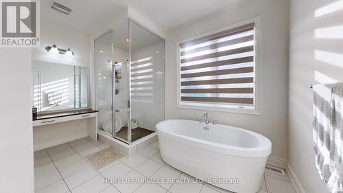 34 James Walker Avenue, Caledon, ON - Indoor Photo Showing Bathroom