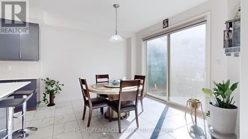 34 James Walker Avenue, Caledon, ON - Indoor Photo Showing Dining Room