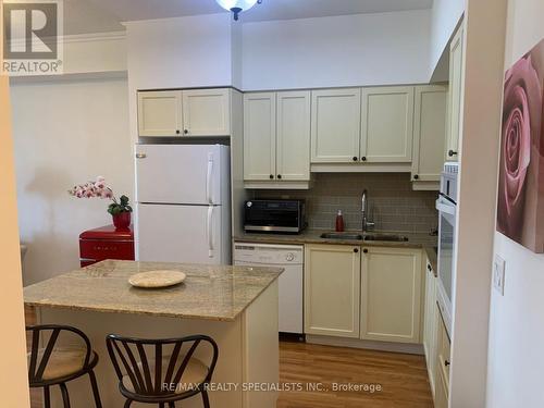 1209 - 810 Scollard Court, Mississauga (East Credit), ON - Indoor Photo Showing Kitchen With Double Sink