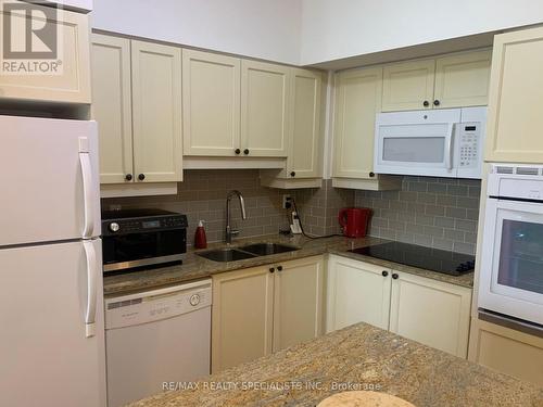 1209 - 810 Scollard Court, Mississauga (East Credit), ON - Indoor Photo Showing Kitchen With Double Sink