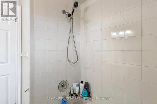 474 Dicenzo Drive, Hamilton (Ryckmans), ON - Indoor Photo Showing Bathroom