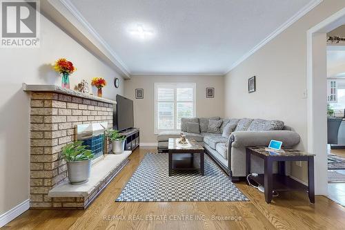 474 Dicenzo Drive, Hamilton, ON - Indoor Photo Showing Living Room With Fireplace