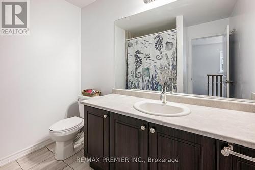 142 Werry Avenue, Southgate, ON - Indoor Photo Showing Bathroom