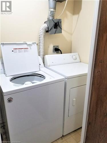 55 Green Valley Drive Unit# 211, Kitchener, ON - Indoor Photo Showing Laundry Room