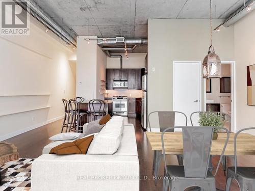 902 - 42 Camden Street, Toronto, ON - Indoor Photo Showing Dining Room