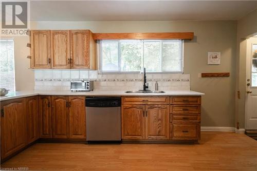 512 Ski Club Road, North Bay, ON - Indoor Photo Showing Kitchen With Double Sink