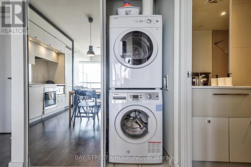 4301 - 15 Grenville Street, Toronto, ON - Indoor Photo Showing Laundry Room