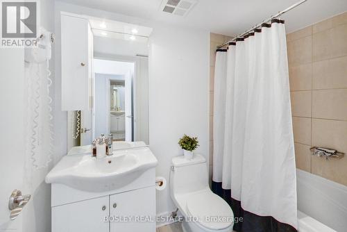 1210 - 16 Harrison Garden Boulevard, Toronto, ON - Indoor Photo Showing Bathroom