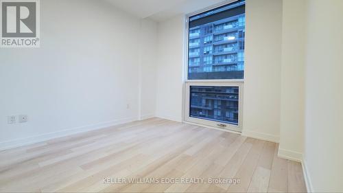 411 - 39 Roehampton Avenue, Toronto, ON - Indoor With Fireplace