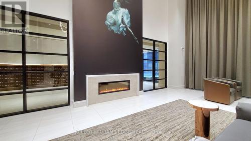 411 - 39 Roehampton Avenue, Toronto, ON - Indoor With Fireplace