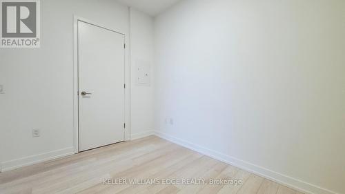 411 - 39 Roehampton Avenue, Toronto, ON - Indoor Photo Showing Other Room