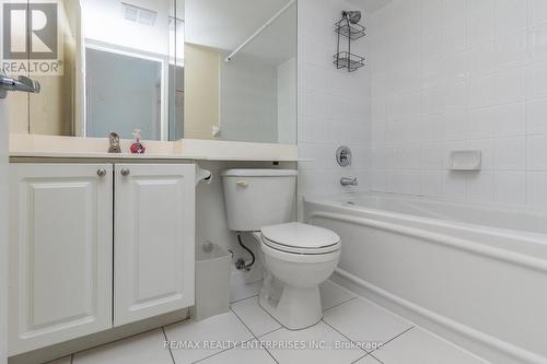 810 - 330 Adelaide Street E, Toronto (Moss Park), ON - Indoor Photo Showing Bathroom