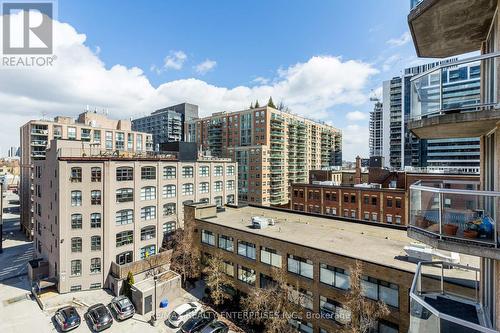 810 - 330 Adelaide Street E, Toronto, ON - Outdoor With Facade