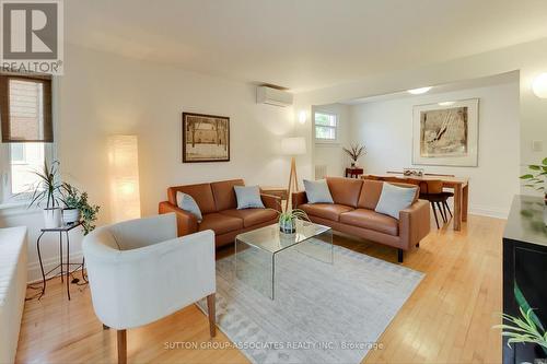 595 Northcliffe Boulevard, Toronto, ON - Indoor Photo Showing Living Room