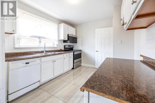 760 Phillip Murray Avenue, Oshawa, ON - Indoor Photo Showing Kitchen With Double Sink