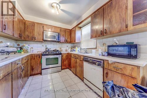 61 Shoredale Drive, Toronto (Woburn), ON - Indoor Photo Showing Kitchen With Double Sink