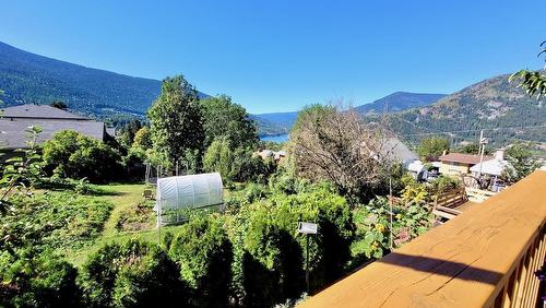 1420 Cedar Street, Nelson, BC - Outdoor With View