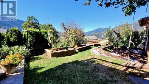 1420 Cedar  Street, Nelson, BC - Outdoor