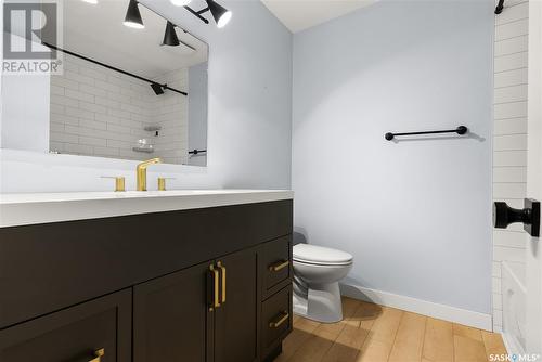 5633 Mckinley Avenue, Regina, SK - Indoor Photo Showing Bathroom