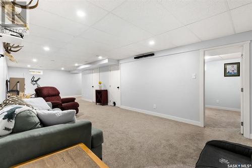 5633 Mckinley Avenue, Regina, SK - Indoor