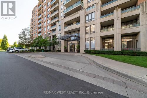 203 - 310 Red Maple Road, Richmond Hill (Langstaff), ON - Outdoor With Facade