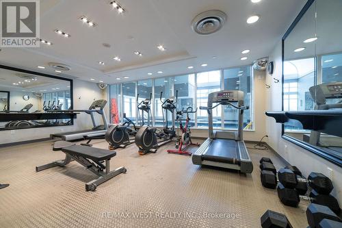 203 - 310 Red Maple Road, Richmond Hill (Langstaff), ON - Indoor Photo Showing Gym Room