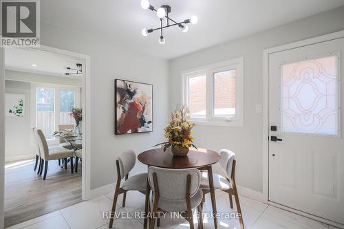 113 Simmons Boulevard, Brampton (Madoc), ON - Indoor Photo Showing Dining Room