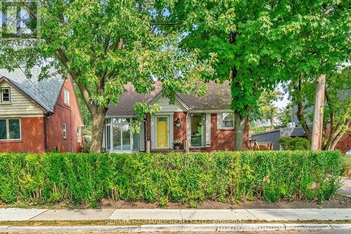 25 Arcadian Circle, Toronto, ON - Outdoor